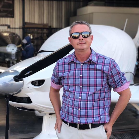 Meet your Posher, Ej - Picture 1 of 1